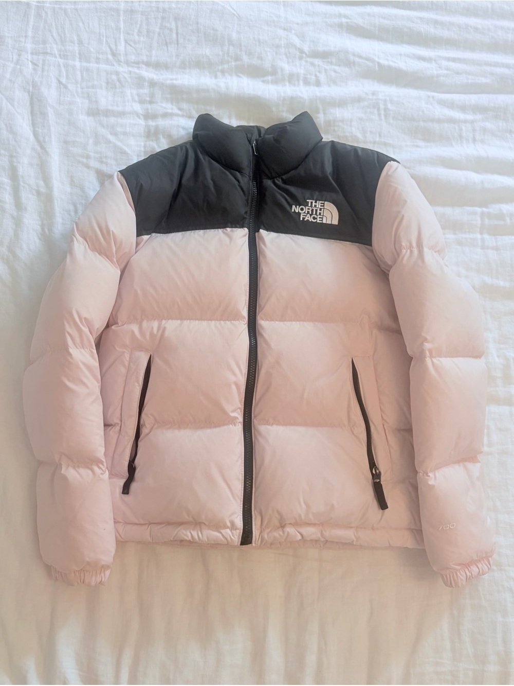The North Face - Kids 1996 Retro Nuptse Jacket - Pale Blossom - Size 14-16Y !! 🌸